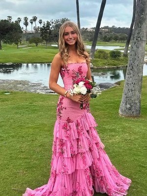 Madi Robbins