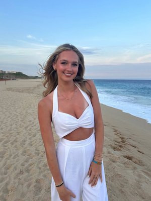 Mary Kate Cornett