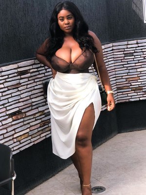 Mimie Sarkcess