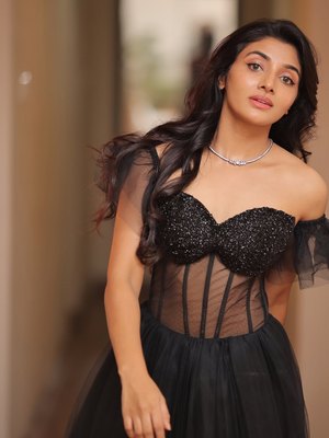 Mirna Menon