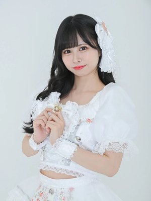 Momoka Yuuki