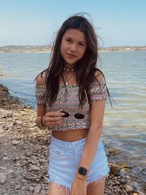 Naomi Traa