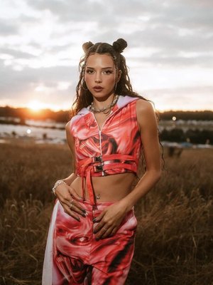 Nina Chuba