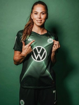 Sara Bjork Gunnarsdottir