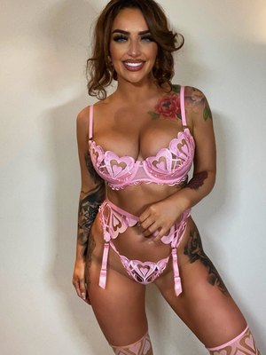 Scarlet Bouvier