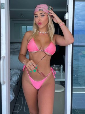 Taylor Barnett