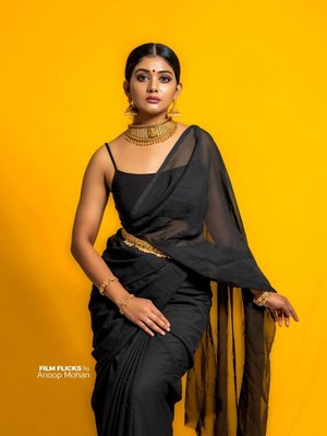Vindhuja Vikraman