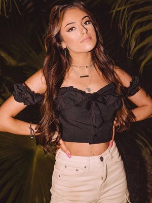 Isabella Mari Collins