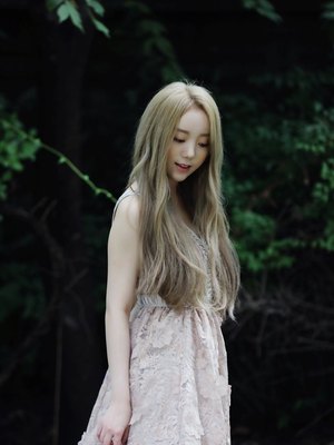 Kim Ji-Yeon
