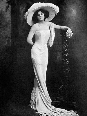 Lillian Lorraine