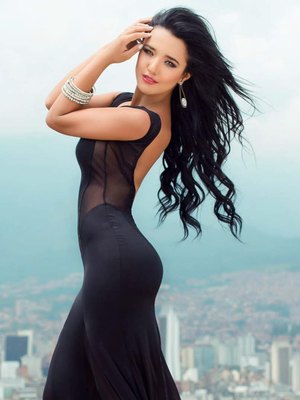 Luisa Villa