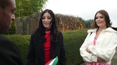 Hot teen secretary Princess Alice fucks two BBCs at work