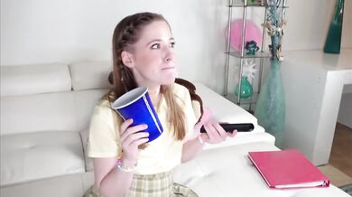 Horny Alice Merchesi fucked by thief