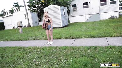 Kimberly Brix In Bang Bus