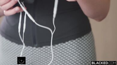 Fit blonde Lexi Lore dives into intense passion with Damion