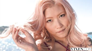 Dolly Orchid riding and bouncing on a big bar cock in HQ