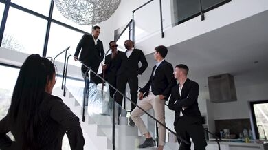 Real estate agent gets gangbanged by student Yasmina Khan with hardcore double penetration!